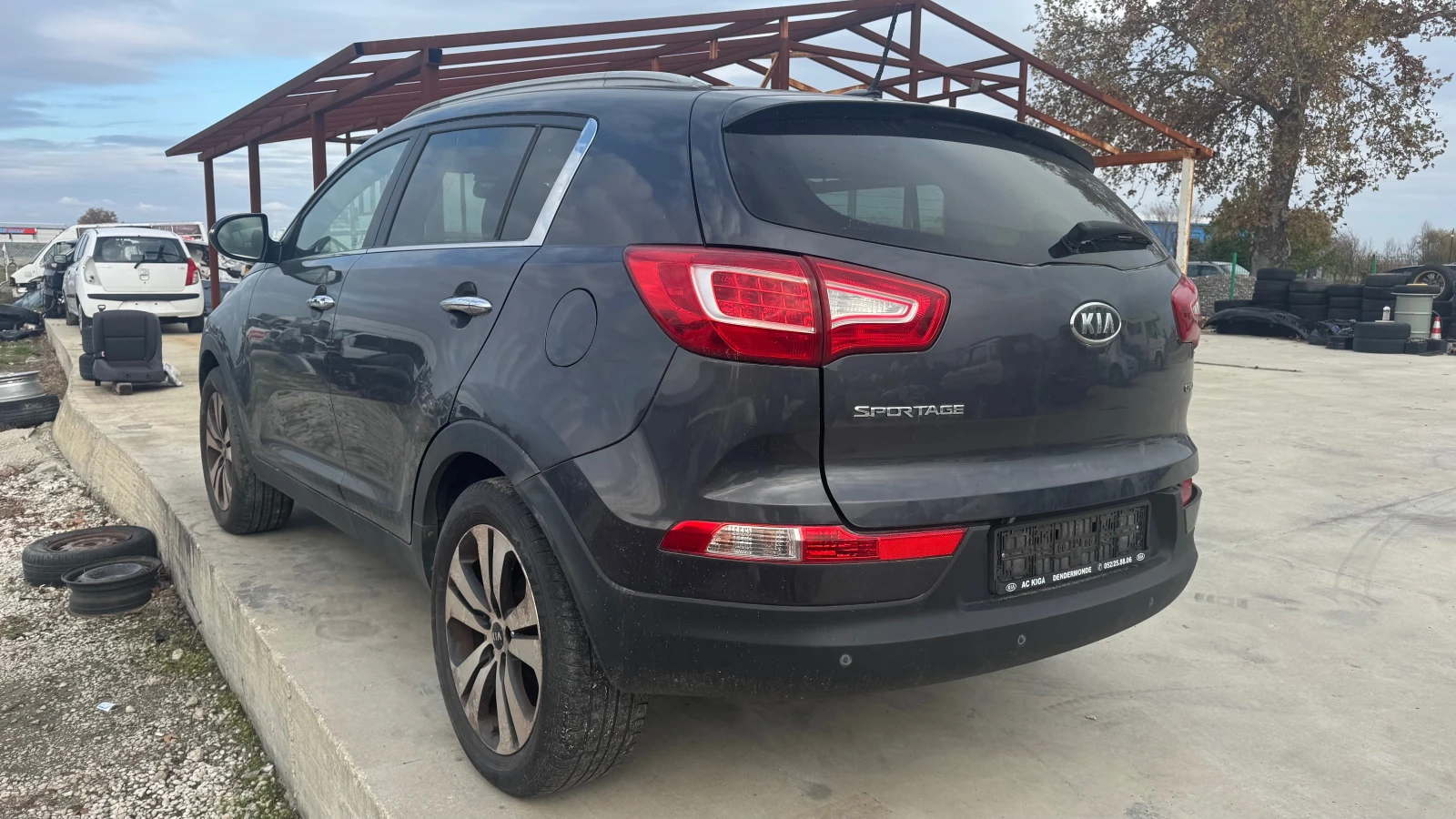 Kia Sportage 1.7CRDi-LED, КОЖА, КАМЕРА - изображение 5