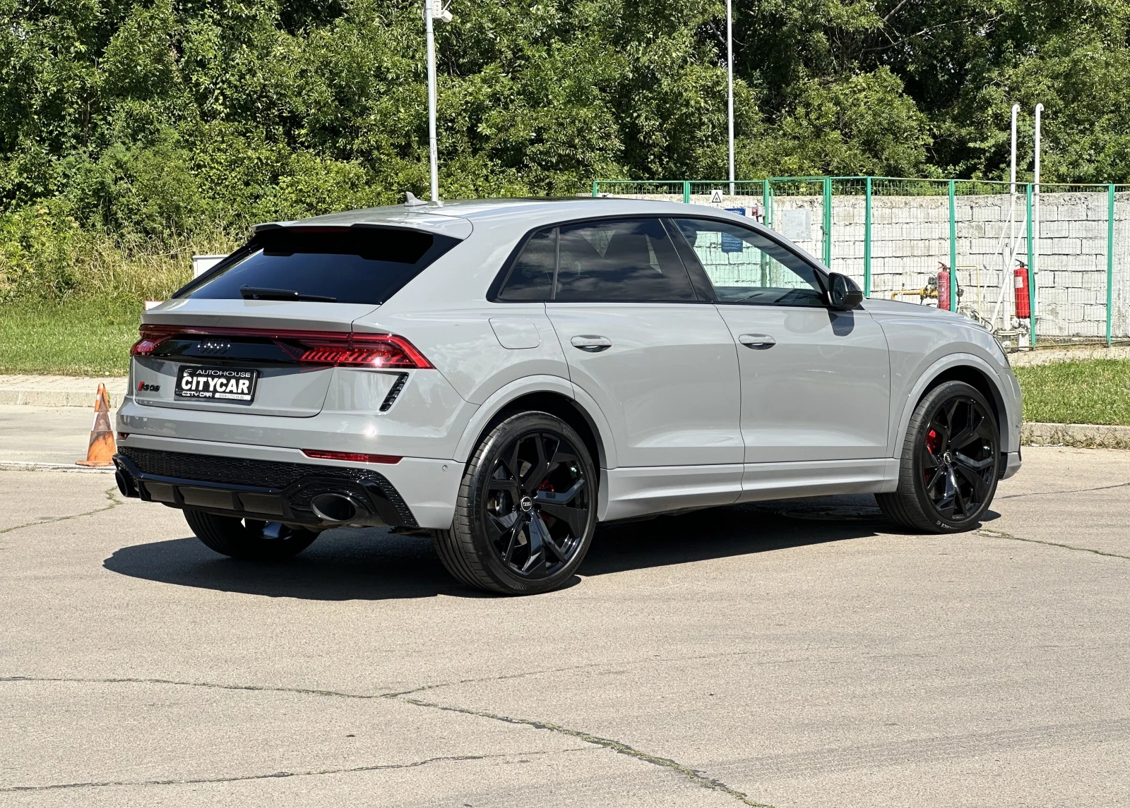Audi RSQ8 4.0 TFSI/CARBON/B&O/MATRIX/PANO/HEAD UP/360/ - изображение 6