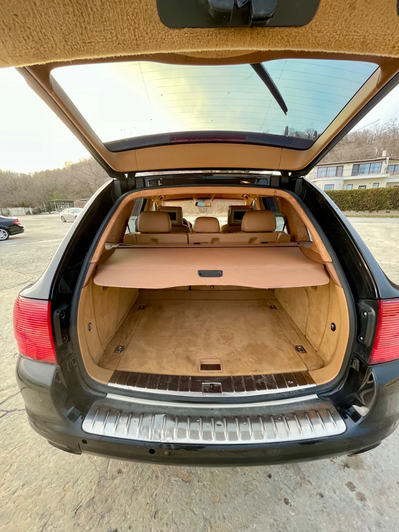 Porsche Cayenne 3.2 LPG, снимка 9 - Автомобили и джипове - 53816046