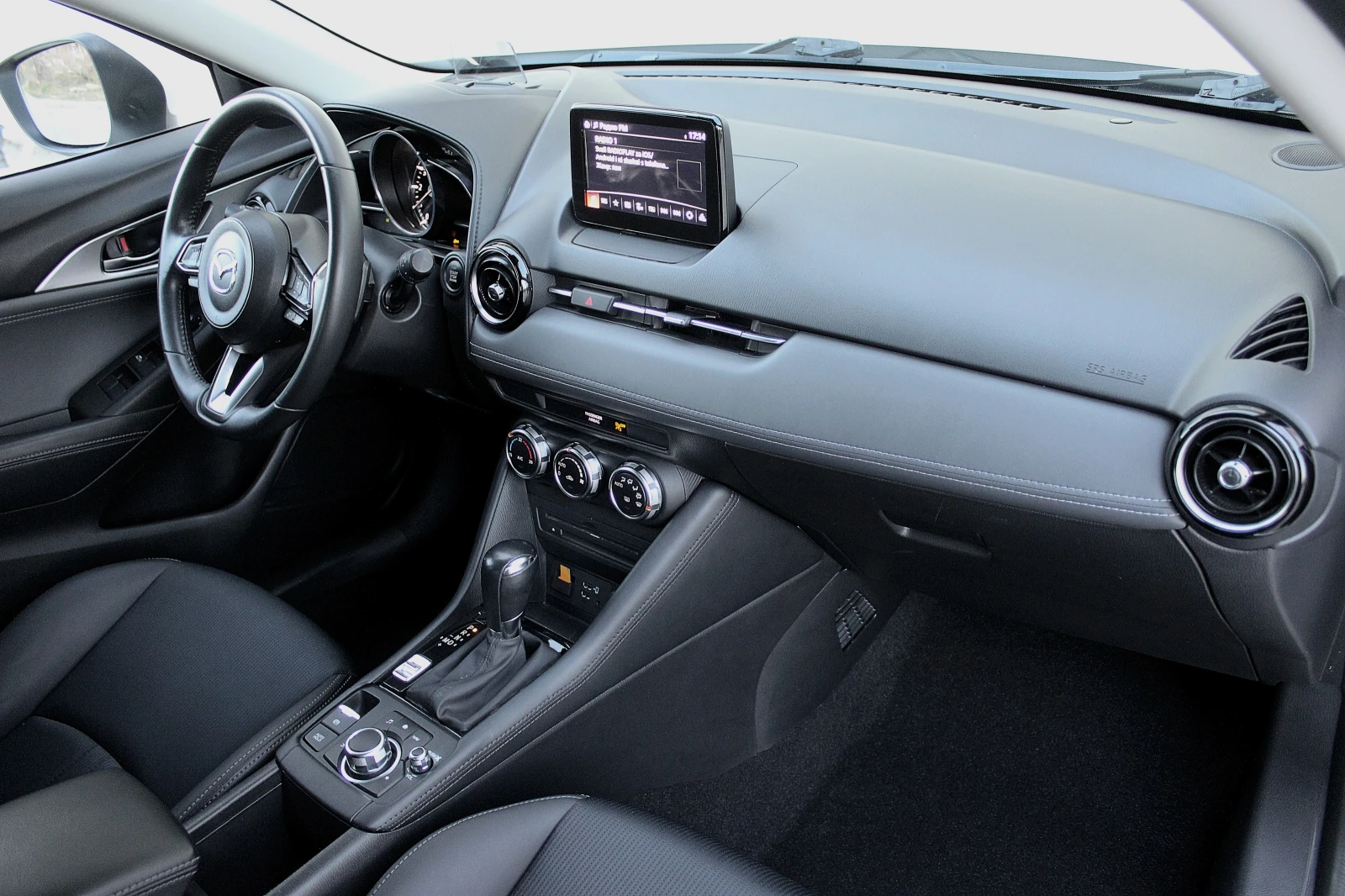 Mazda CX-3 2.0i SKYACTIV/AWD/KAMERA/DISTRONIC/HEAD UP/KEY-GO, снимка 12 - Автомобили и джипове - 53862266