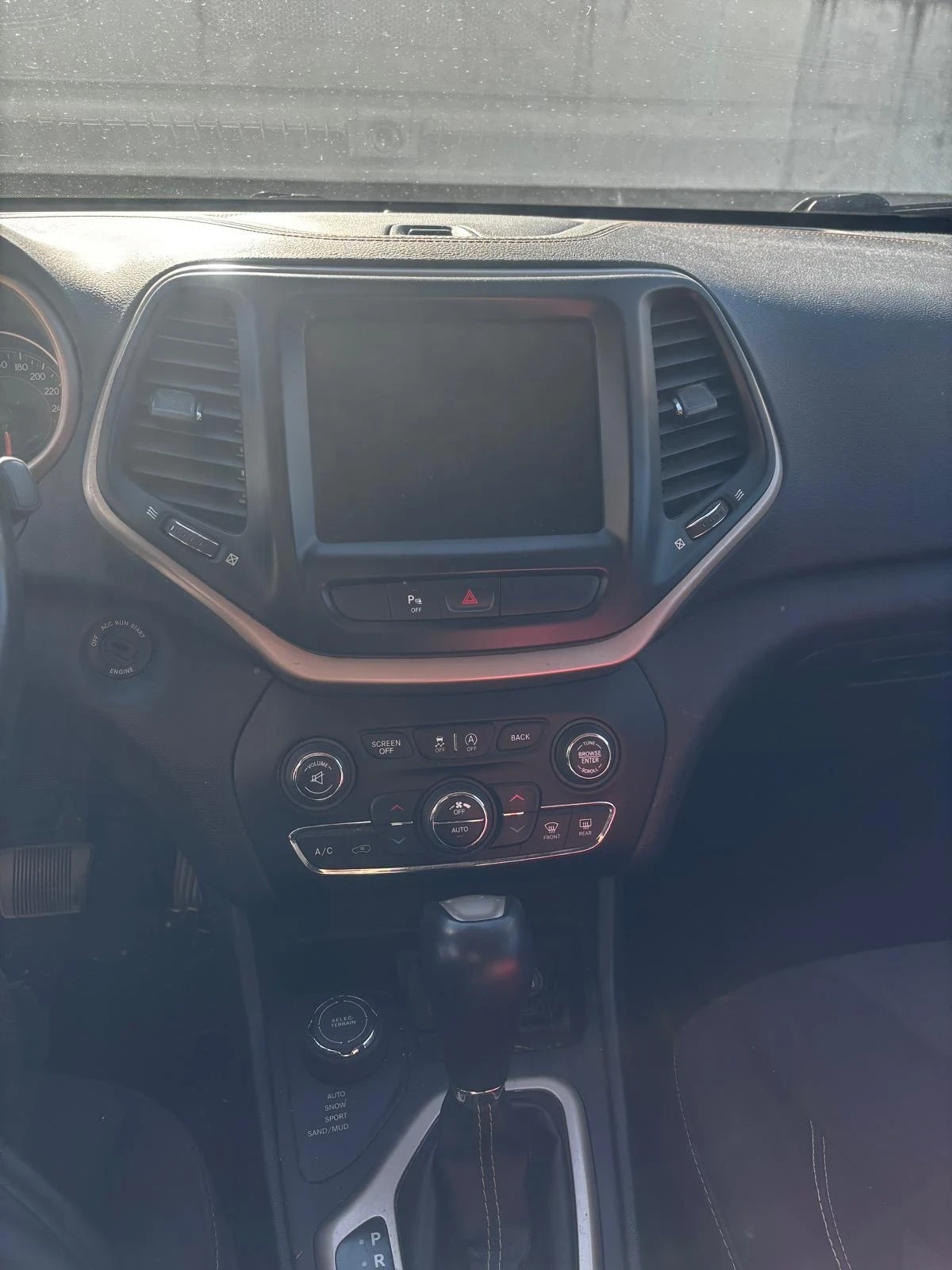 Jeep Cherokee 2.2 Mjt II 4WD Active Drive I Longitude, снимка 5 - Автомобили и джипове - 54049592