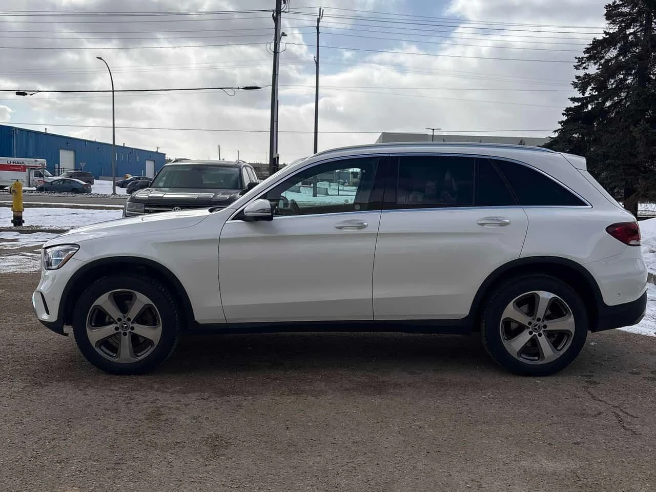 Mercedes-Benz GLC * 300 * CARFAX * ЦЕНА ДО БГ, снимка 3 - Автомобили и джипове - 54305236