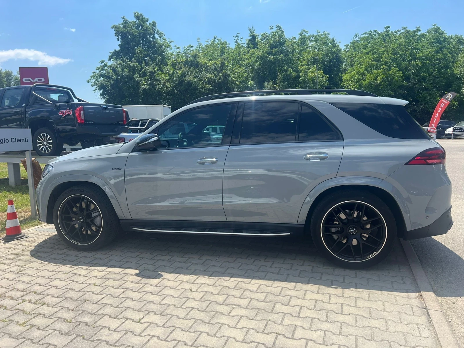 Mercedes-Benz GLE 53 4MATIC 4Matic+ Mild Hybrid AMG Line Premium, снимка 3 - Автомобили и джипове - 54728680