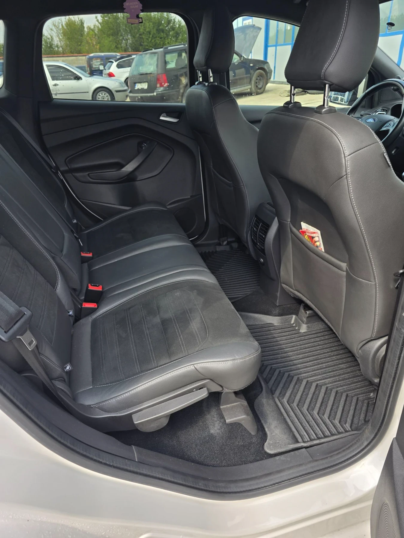 Ford Kuga, снимка 8 - Автомобили и джипове - 56120191