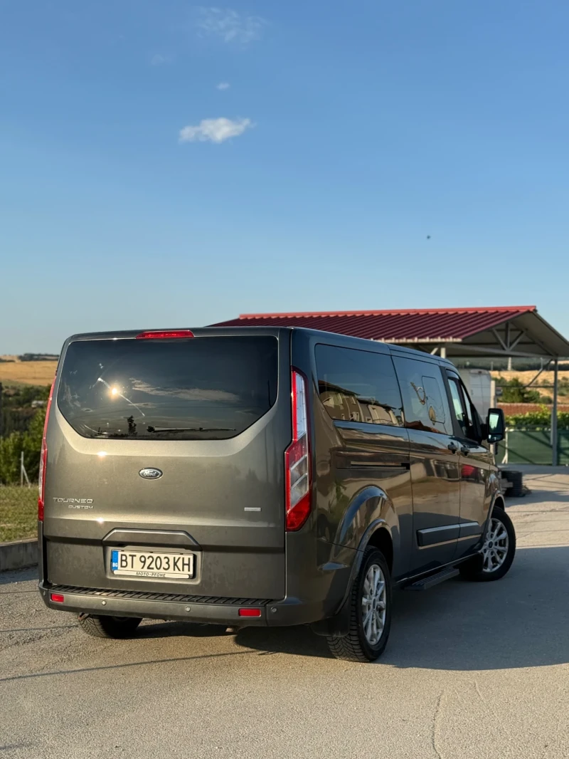Ford Tourneo Custom, снимка 5 - Бусове и автобуси - 52226426