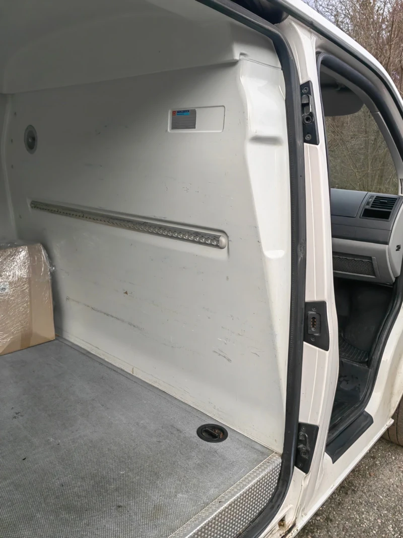 VW T6, снимка 13 - Бусове и автобуси - 53477781