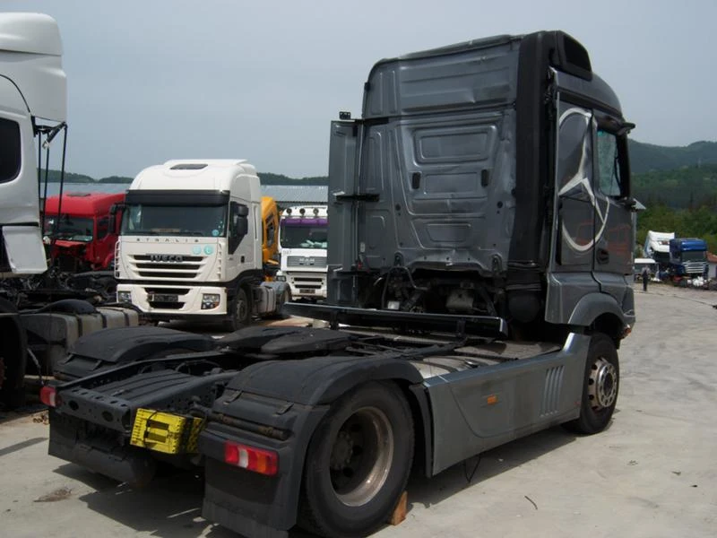 Mercedes-Benz Actros 1842 MP4, снимка 4 - Камиони - 28856954