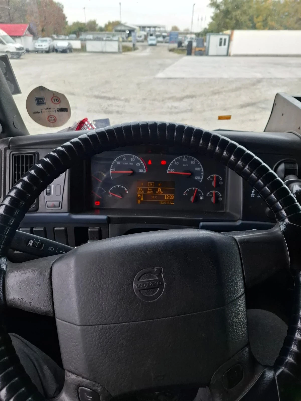 Volvo F  - изображение 6