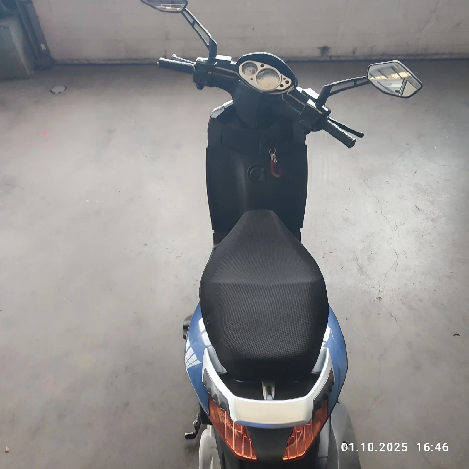 Aprilia Sportcity  50, снимка 8 - Мотоциклети и мототехника - 54761324