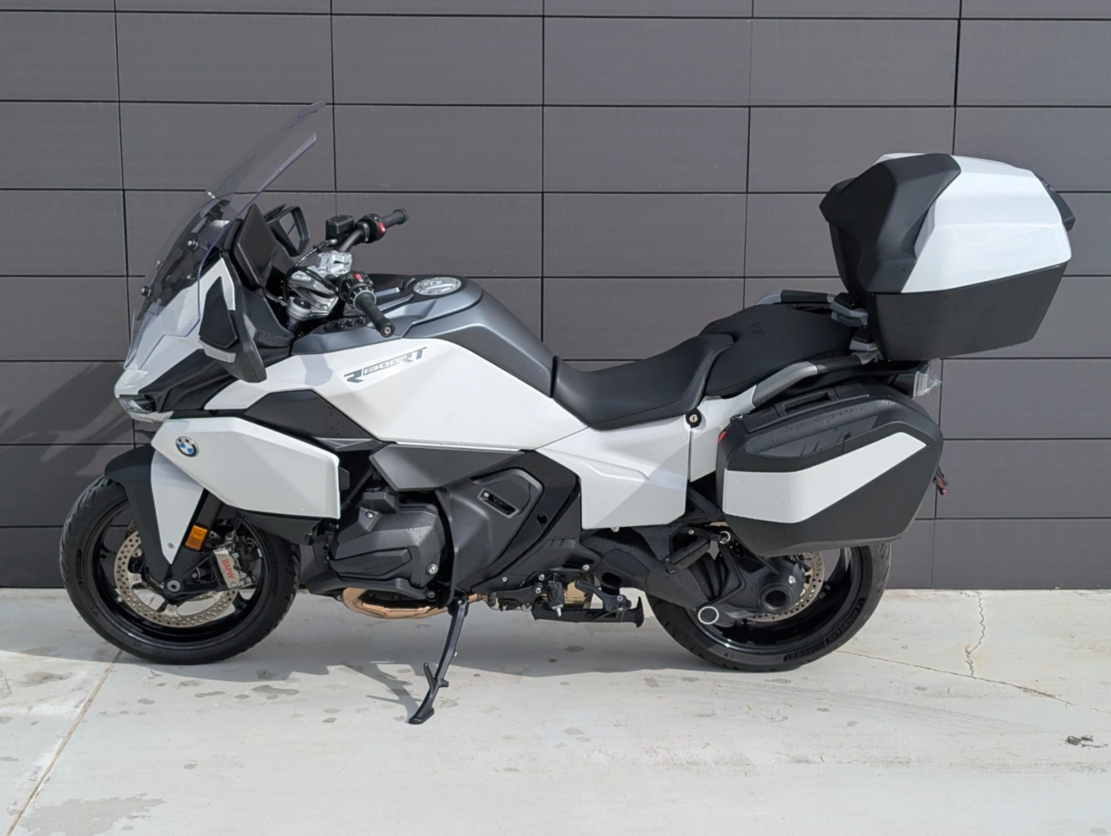BMW R 1300RT, снимка 2 - Мотоциклети и мототехника - 56530137