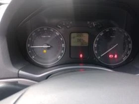 Skoda Octavia 2.0 ТДИ , снимка 9