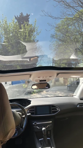 Peugeot 308 SW Blue HDI, Атомат, Панорама, Кожен салон, K-less, снимка 15