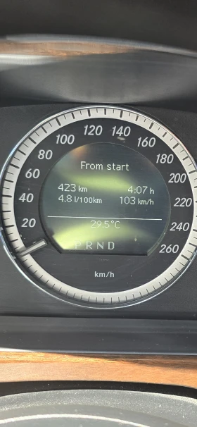 Mercedes-Benz E 220, снимка 15