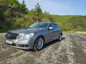 Mercedes-Benz E 220, снимка 3