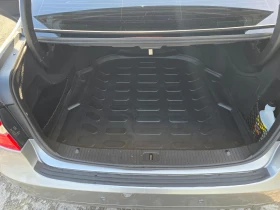 Mercedes-Benz E 220, снимка 17
