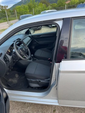 Skoda Fabia - 10900 лв. - 12179412 7