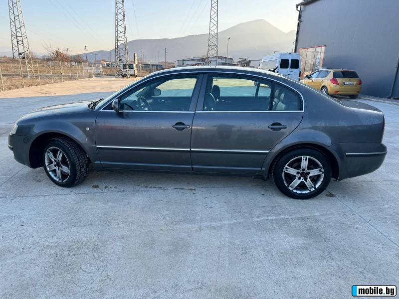 Skoda Superb ГАЗ -БЕНЗИН, снимка 11 - Автомобили и джипове - 46691571