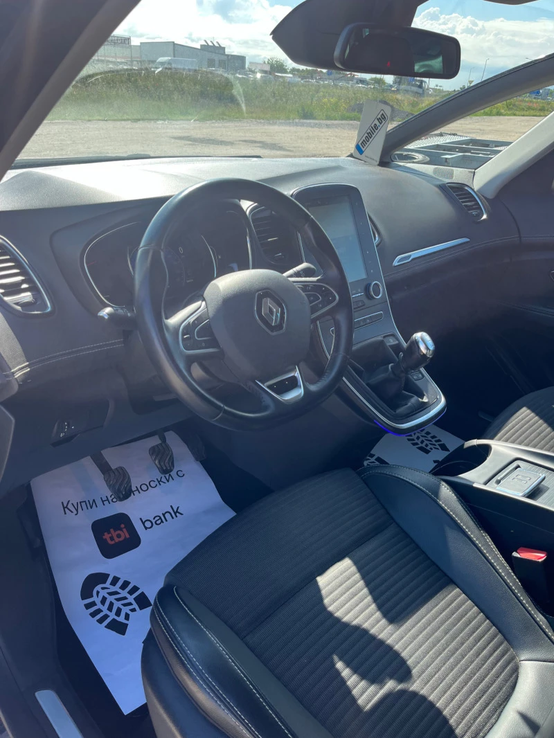 Renault Grand scenic 1.6 dCI, снимка 7 - Автомобили и джипове - 45761352