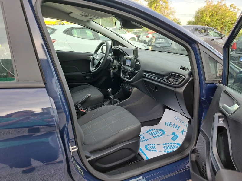 Ford Fiesta 1.1i, снимка 11 - Автомобили и джипове - 47327310