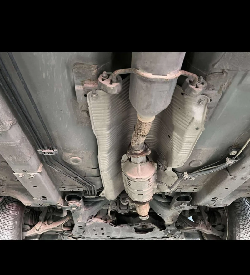 Honda Accord 2.0i-VTEC, снимка 5 - Автомобили и джипове - 51896144