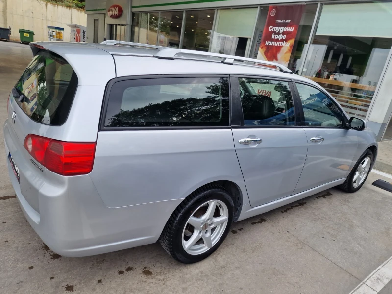 Honda Accord 2.0i-VTEC, снимка 15 - Автомобили и джипове - 51896144