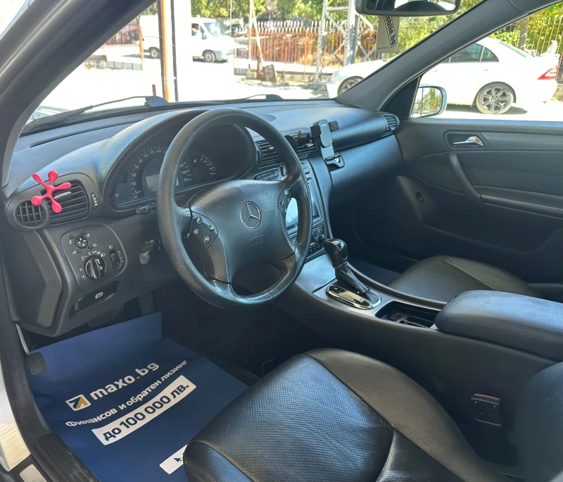 Mercedes-Benz C 320, снимка 11 - Автомобили и джипове - 51770086