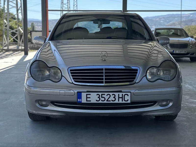 Mercedes-Benz C 320