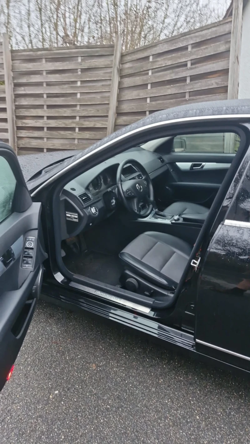 Mercedes-Benz C 200 C 200 Компресор, снимка 7 - Автомобили и джипове - 52920282