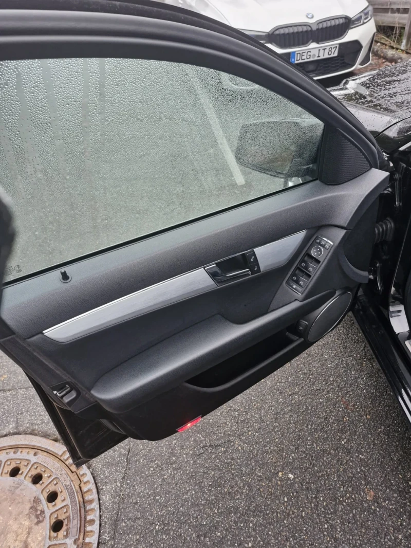 Mercedes-Benz C 200 C 200 Компресор, снимка 9 - Автомобили и джипове - 52920282