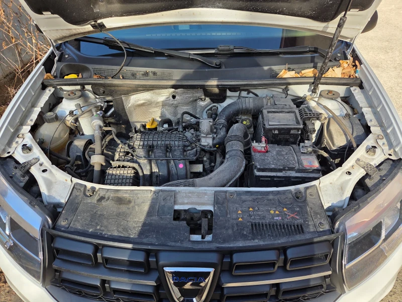Dacia Sandero, снимка 6 - Автомобили и джипове - 52961055