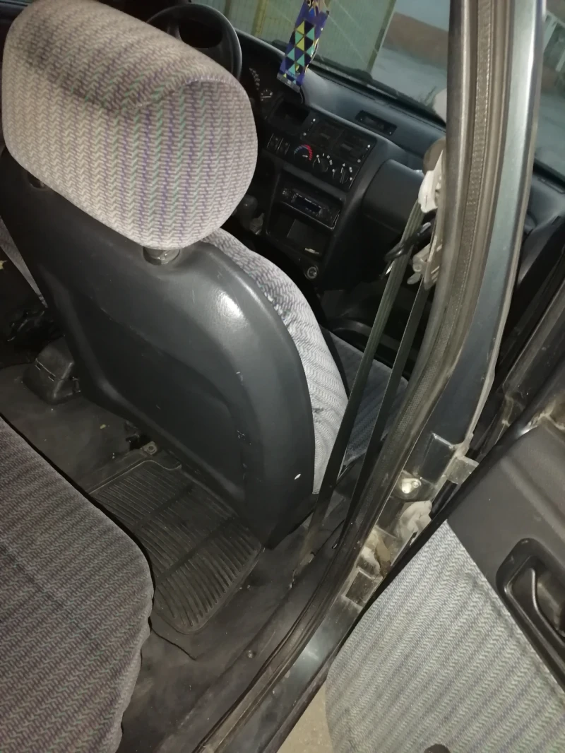 Ford Escort 1597, снимка 7 - Автомобили и джипове - 53458444