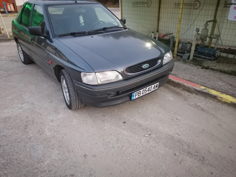 Ford Escort 1597, снимка 5 - Автомобили и джипове - 53458444