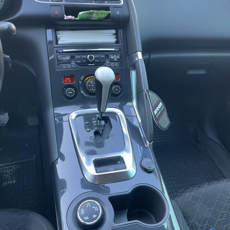 Peugeot 3008, снимка 7 - Автомобили и джипове - 53588122