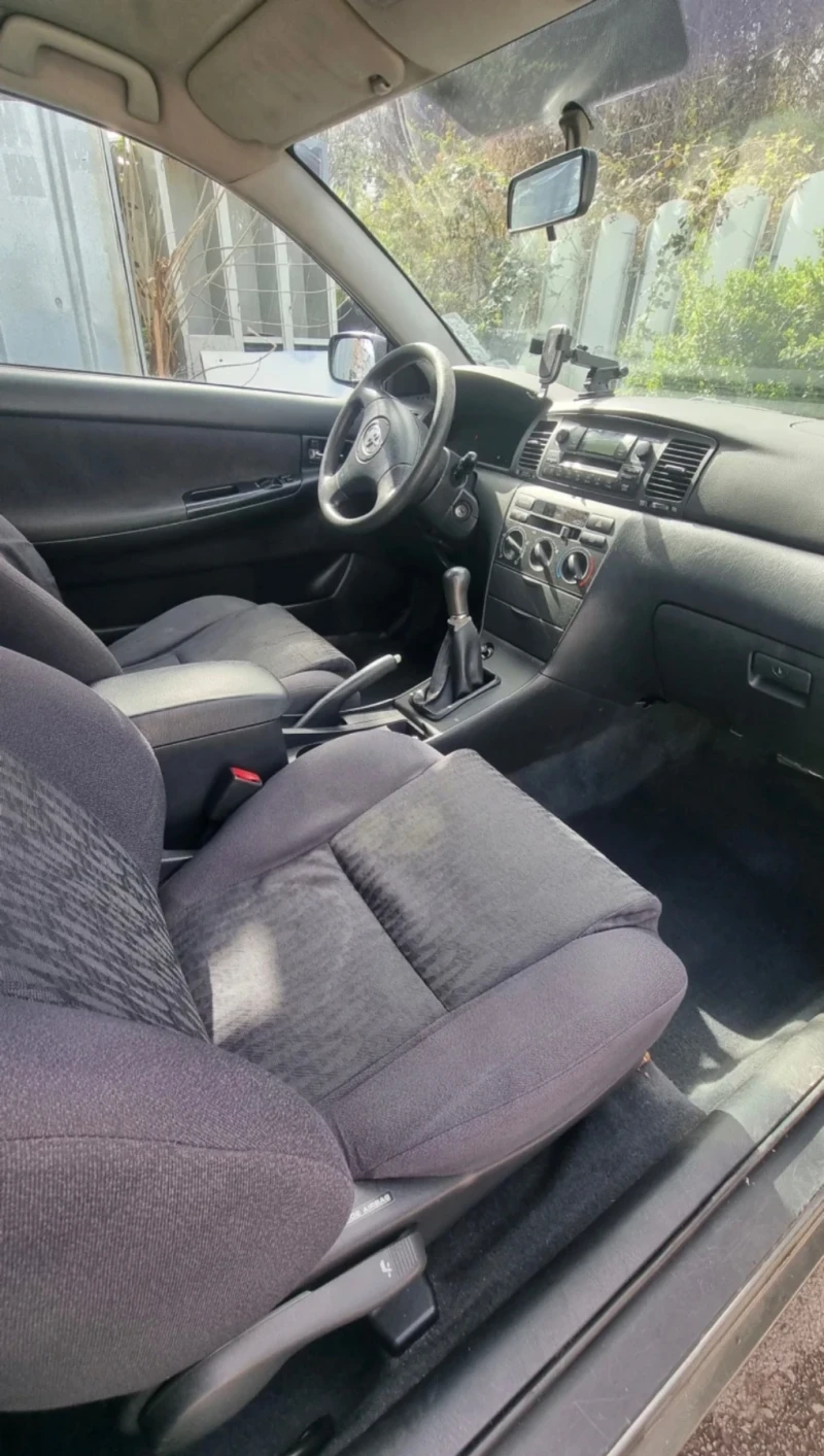 Toyota Corolla 1.6 110, снимка 9 - Автомобили и джипове - 53593208