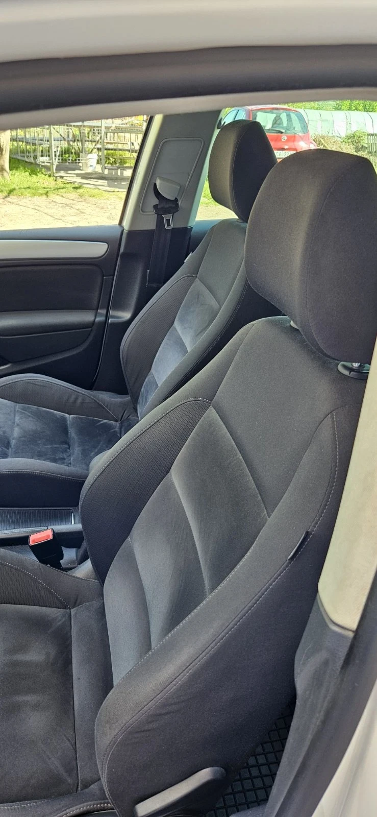 VW Golf 1.6 - изображение 9