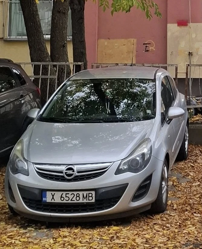 Opel Corsa 1.3 цдти, снимка 3 - Автомобили и джипове - 52930105
