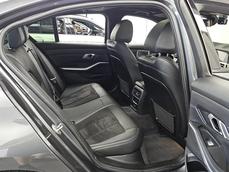BMW 320 E G20 MPACK HYBRID, снимка 12 - Автомобили и джипове - 55790198