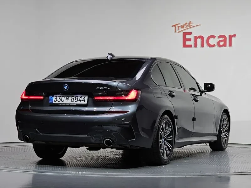 BMW 320 E G20 MPACK HYBRID, снимка 2 - Автомобили и джипове - 55790198