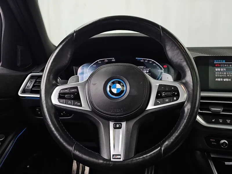 BMW 320 E G20 MPACK HYBRID, снимка 13 - Автомобили и джипове - 55790198