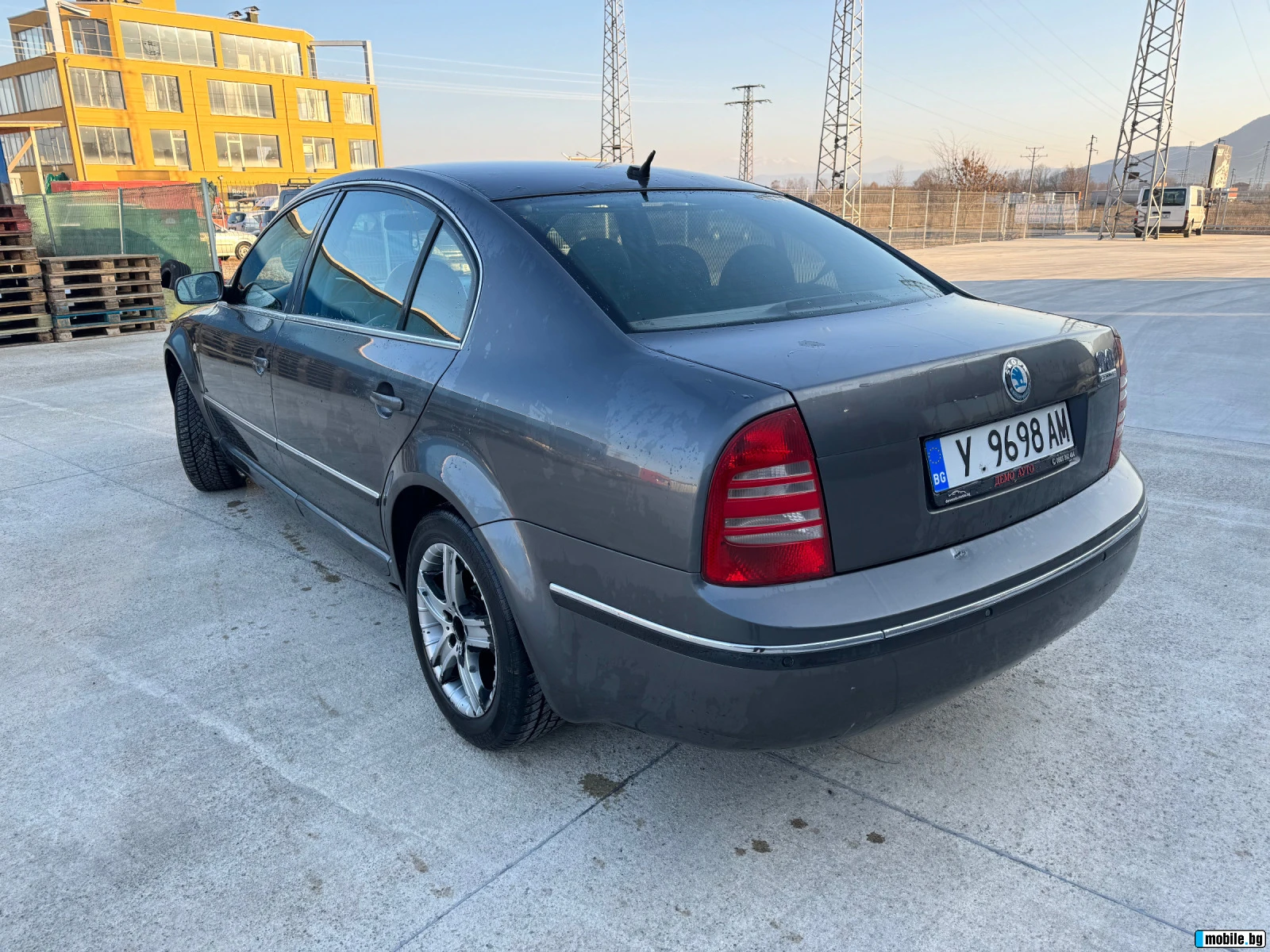 Skoda Superb ГАЗ -БЕНЗИН - изображение 3