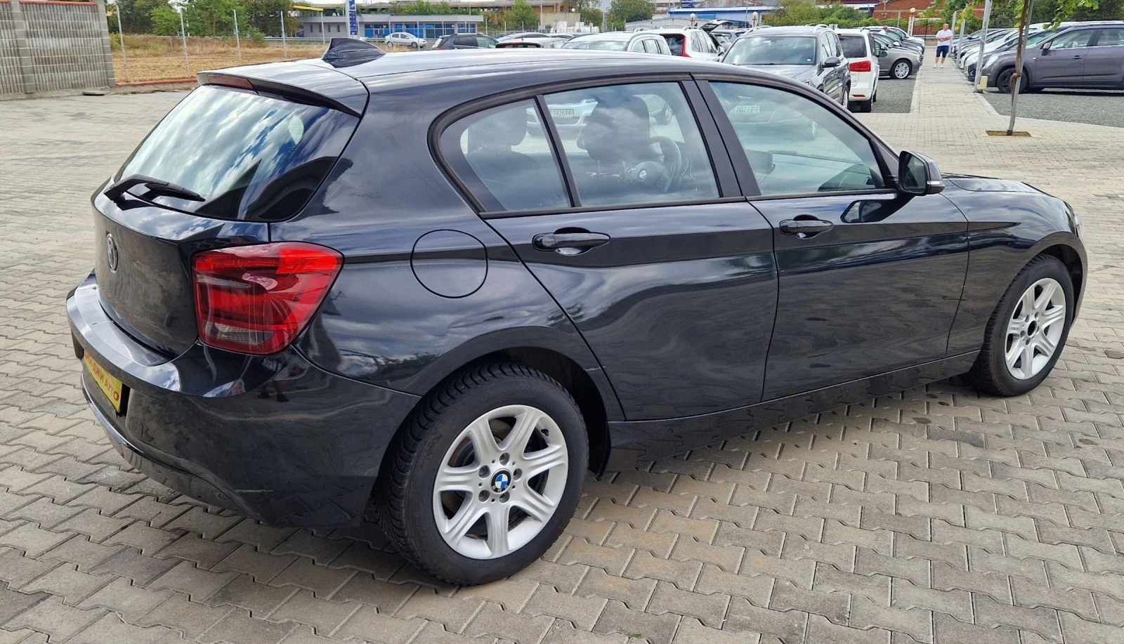 BMW 114 1.6 D 95k.c - изображение 4