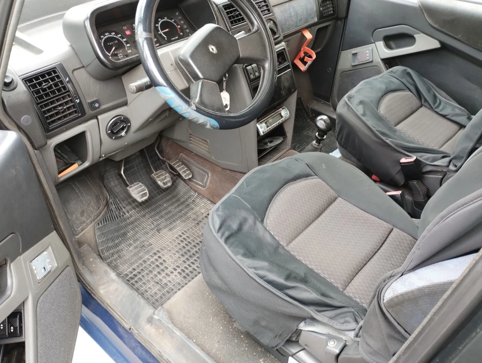 Renault Express Двойка j63 - изображение 3