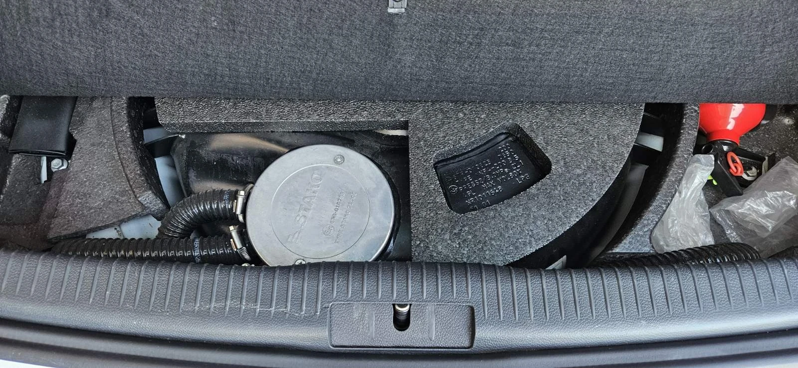 VW Golf 1.6 | Mobile.bg   15