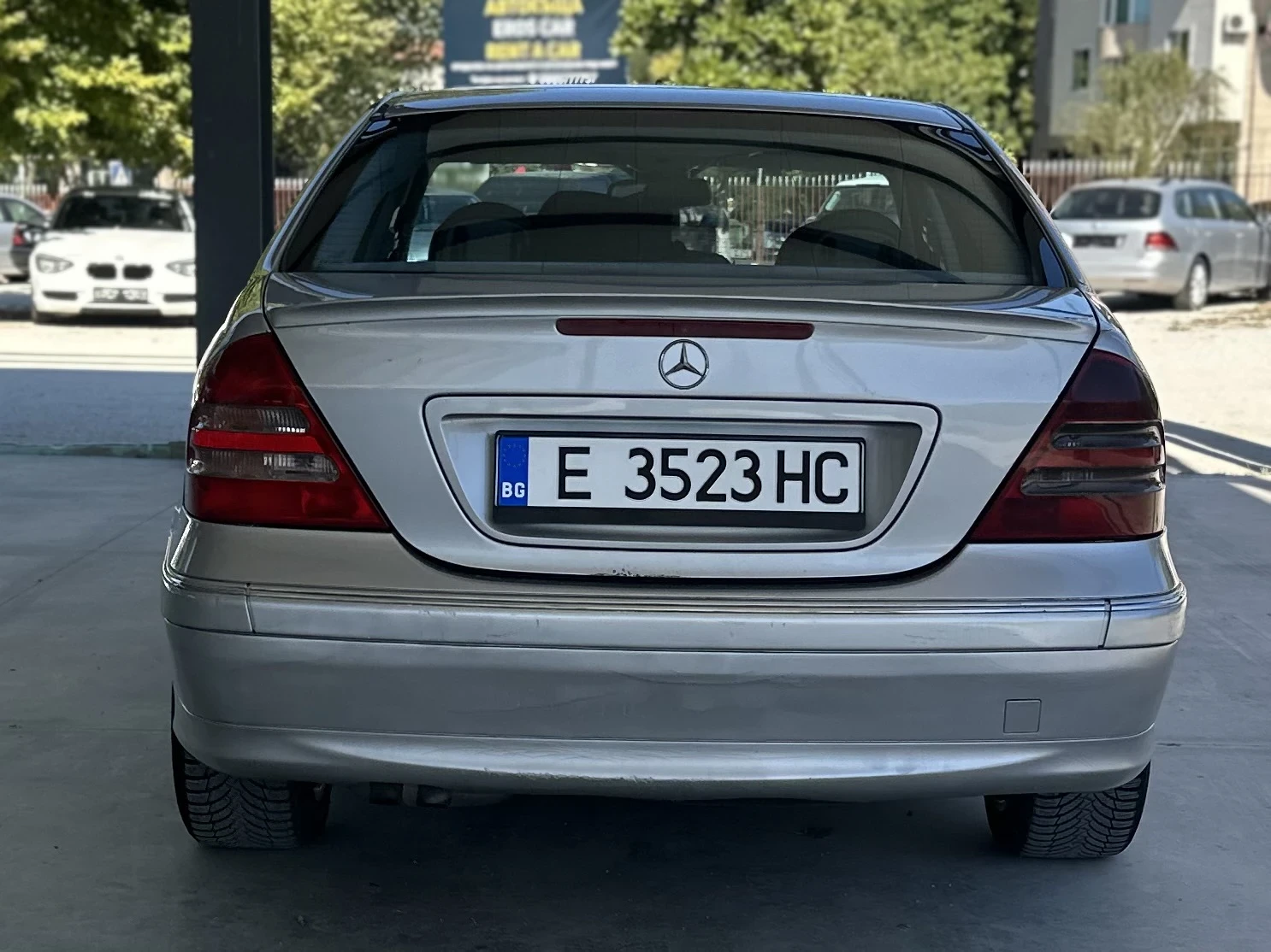 Mercedes-Benz C 320  - изображение 6