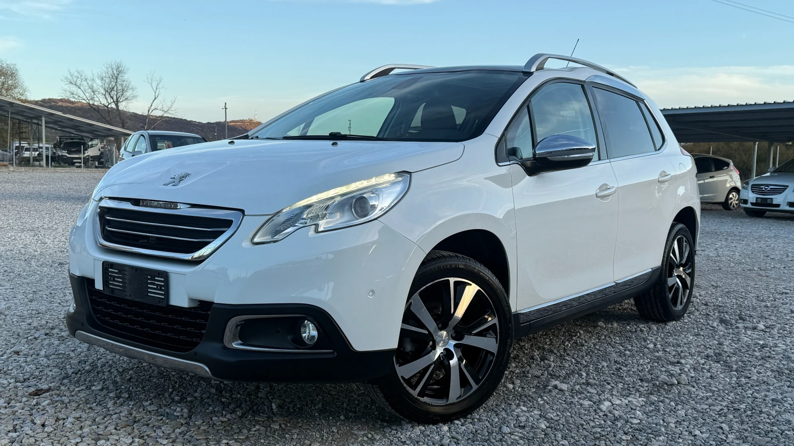 Peugeot 2008 1.6HDI-NAVI-Park Asist-ПАНОРАМА-LED-EURO 5B-ИТАЛИЯ - изображение 3