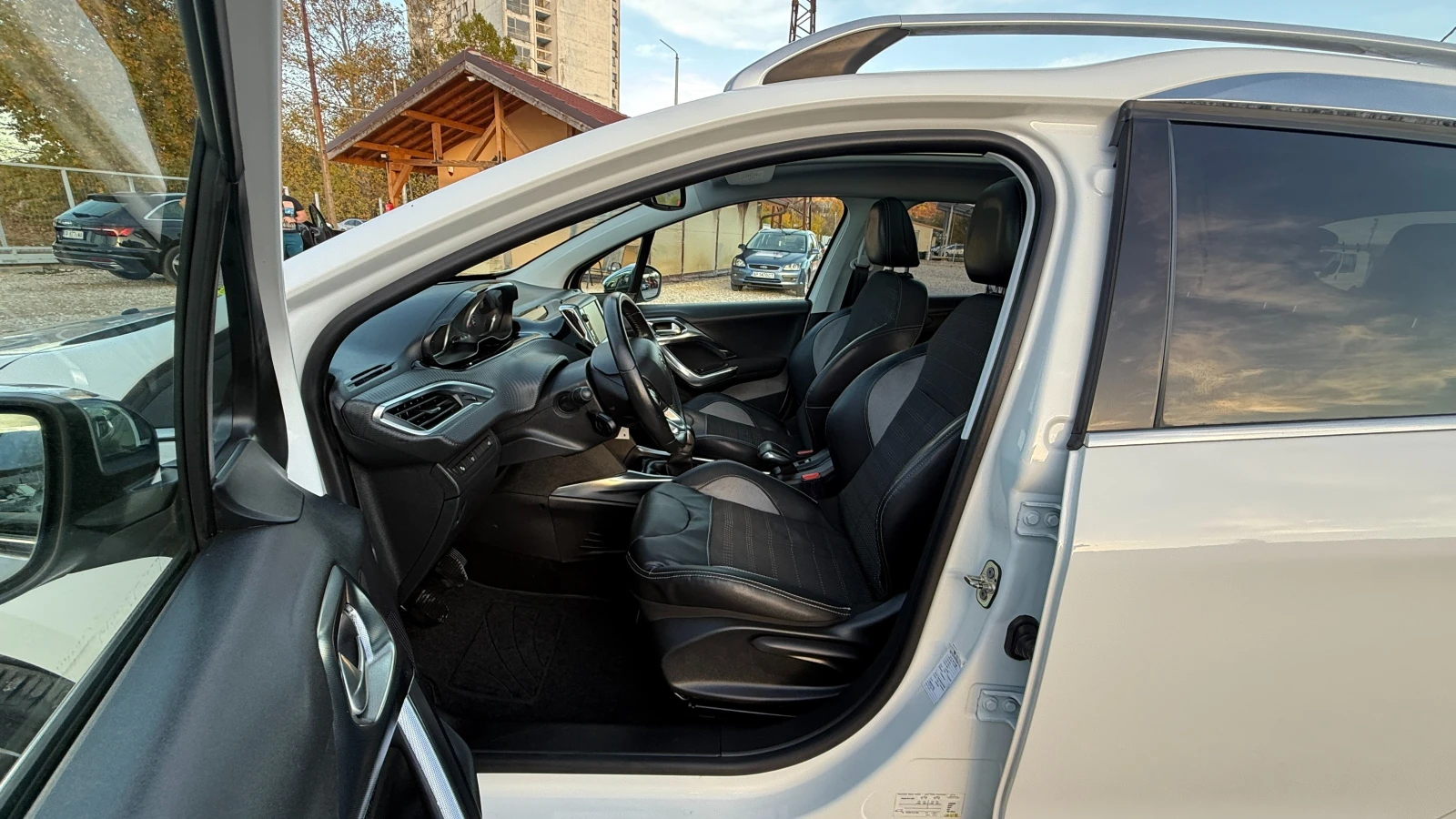 Peugeot 2008 1.6HDI-NAVI-Park Asist--LED-EURO 5B- | Mobile.bg   12