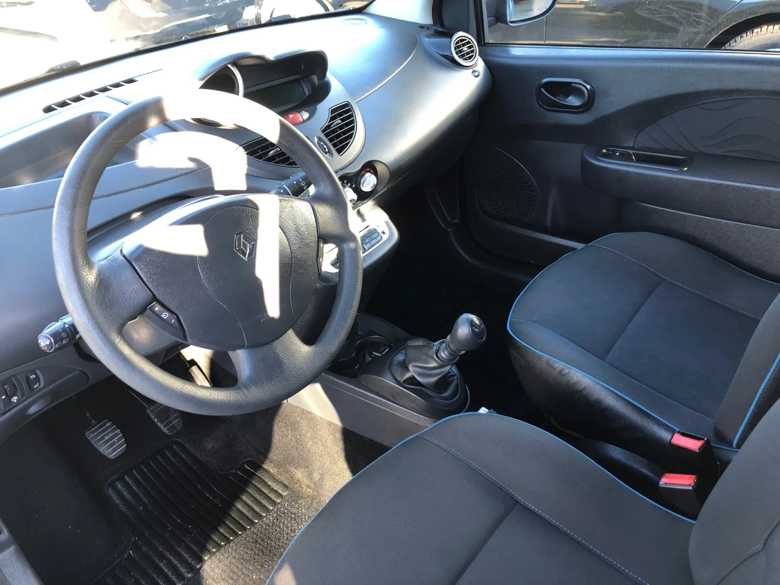 Renault Twingo 1.2 - изображение 7