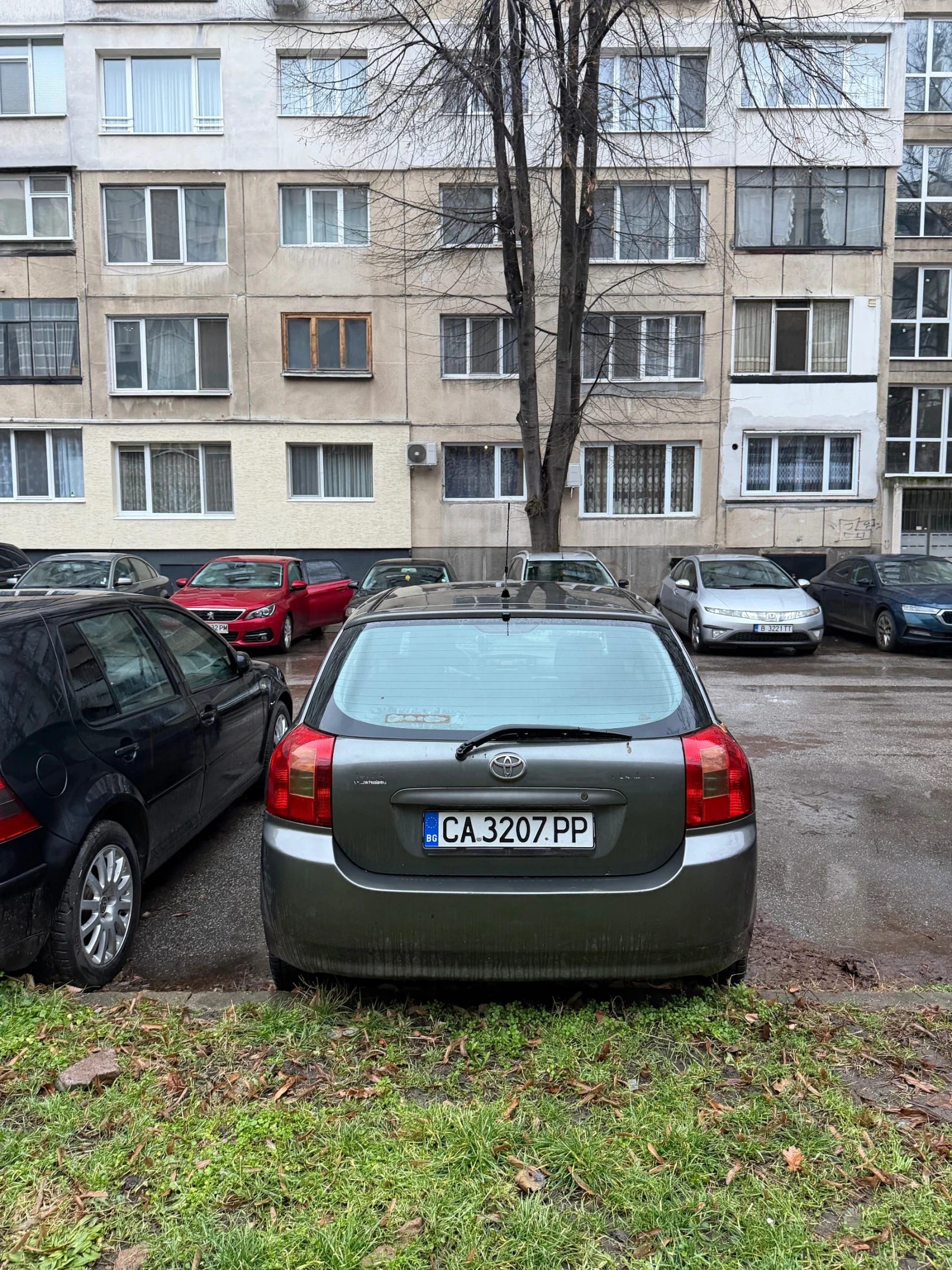 Toyota Corolla 1.6 110 - изображение 7