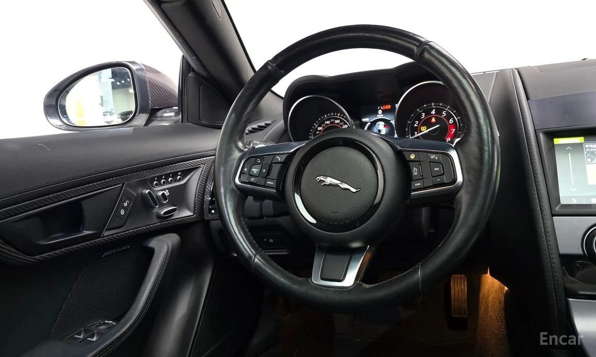 Jaguar F-Type, снимка 13 - Автомобили и джипове - 53713244