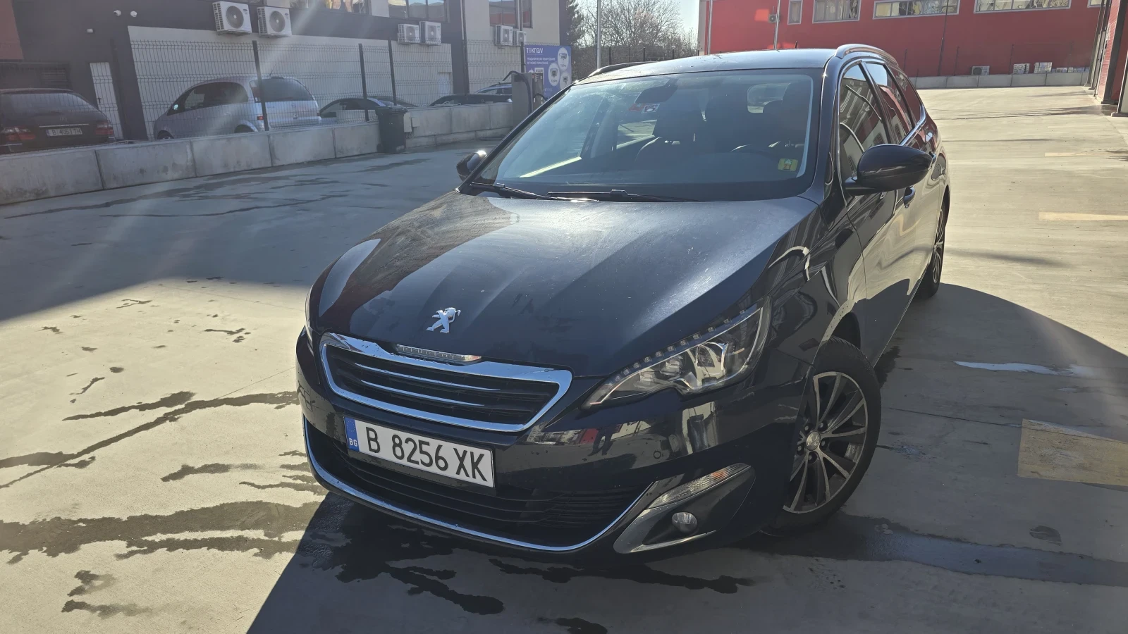 Peugeot 308 SW . Blue HDI.Атомат. Панорама. Кожен салон.
